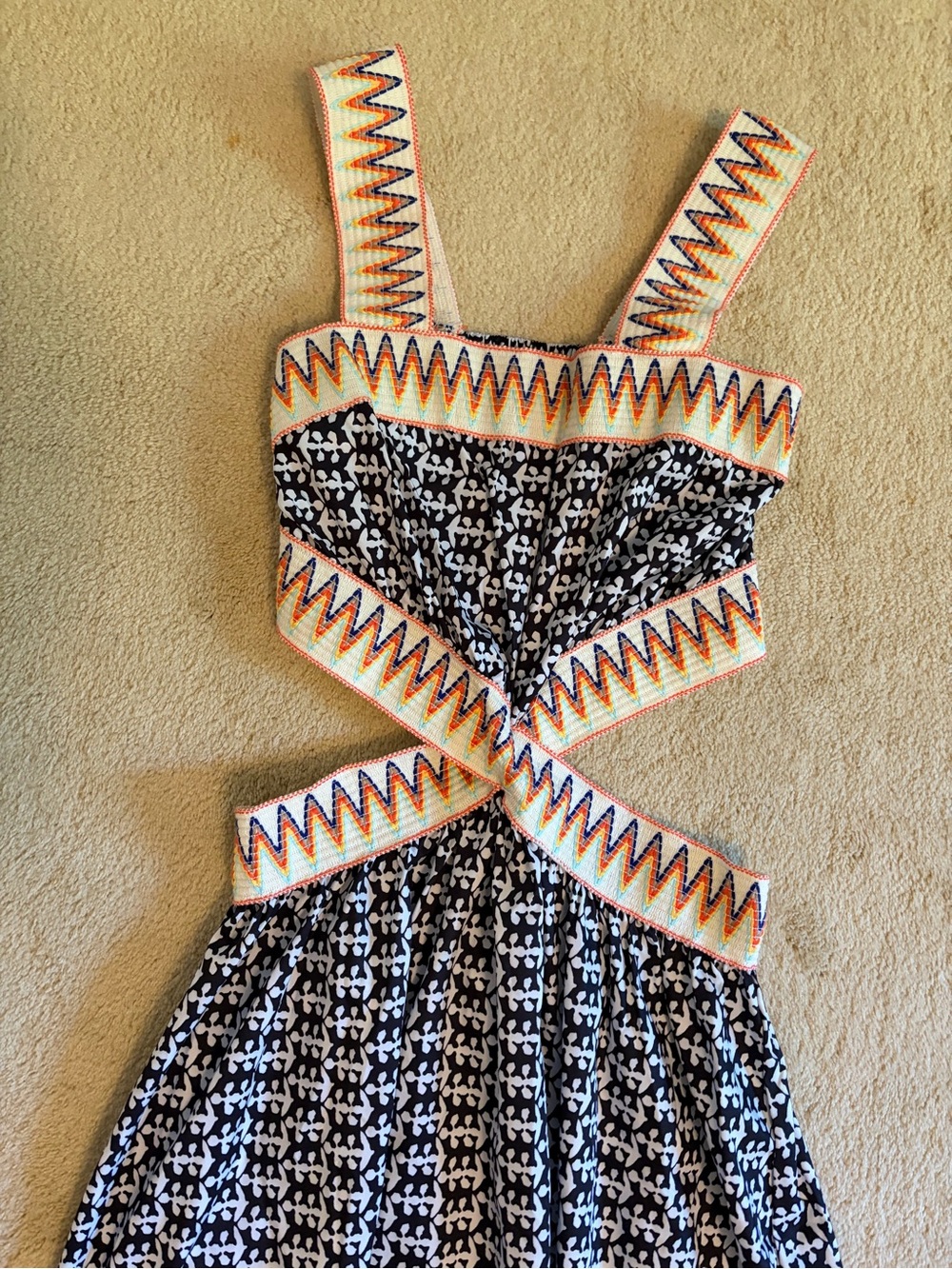 {SHEIN} Geometric Cutout Maxi Dress with Cream Trim - Picture 3 of 11